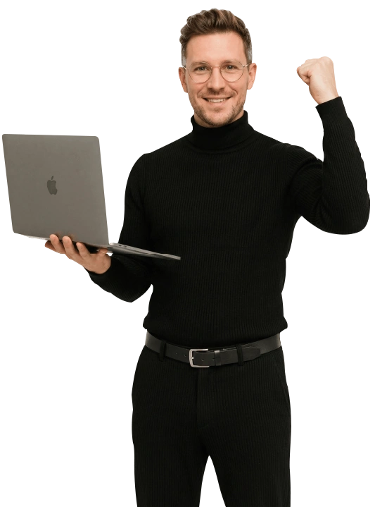 Mann mit Laptop in der Hand