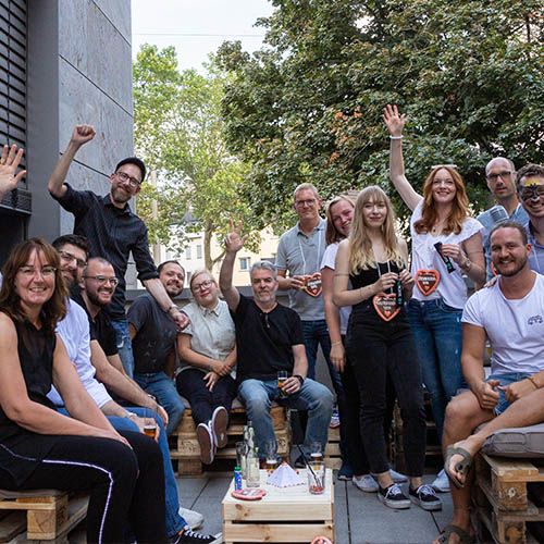 Das Team von Greven Medien beim Sommerfest im Freien